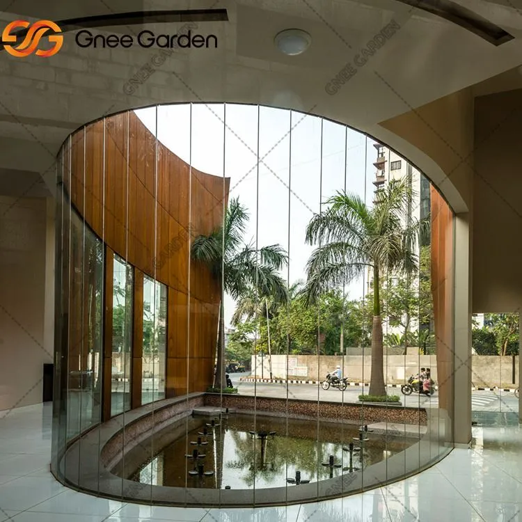 Verhot seinä corten koristeeinä