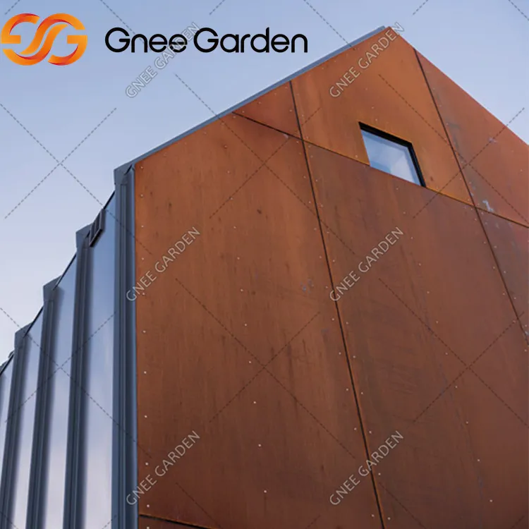 Metalli julkisivun verhon seinäverhousteräverholeinä