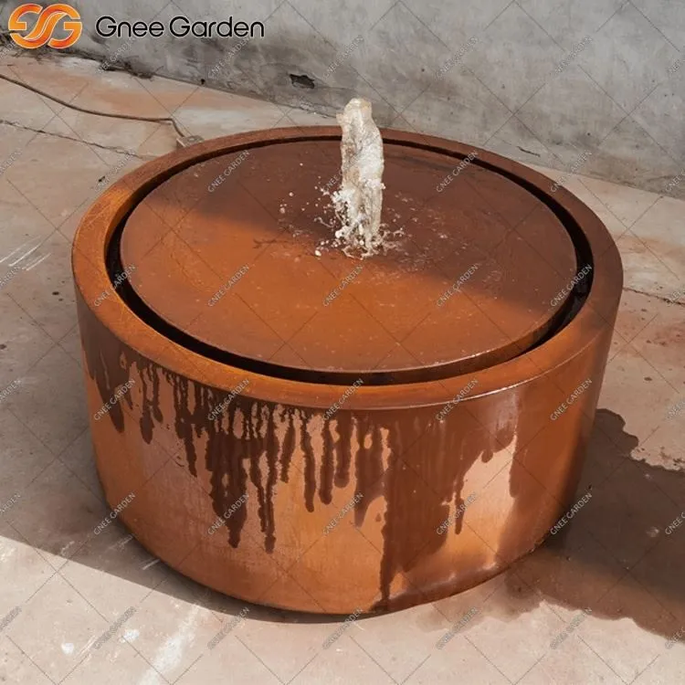 Moderni Corten-teräsvesilähde LED-valoilla