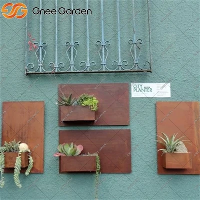 Luovat ulkotilat Corten Steel Modern Planterilla