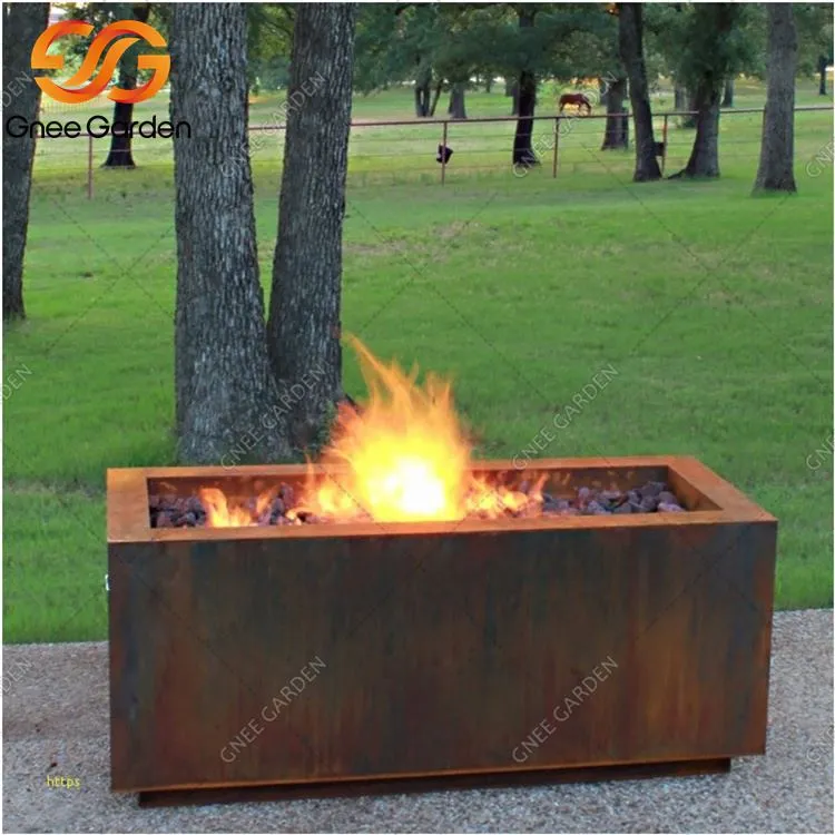 Corten Gas FirePit ulkona